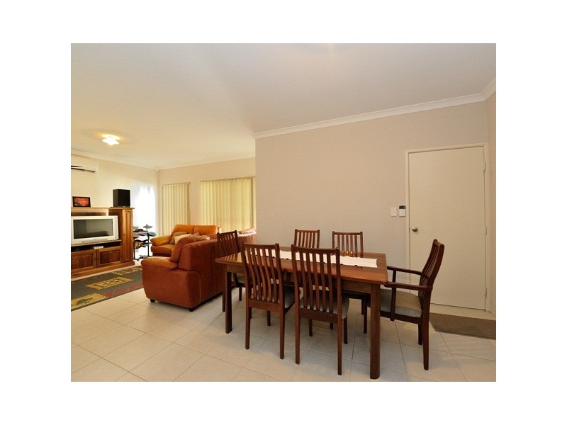 28A Hellfire Drive, Darch WA 6065