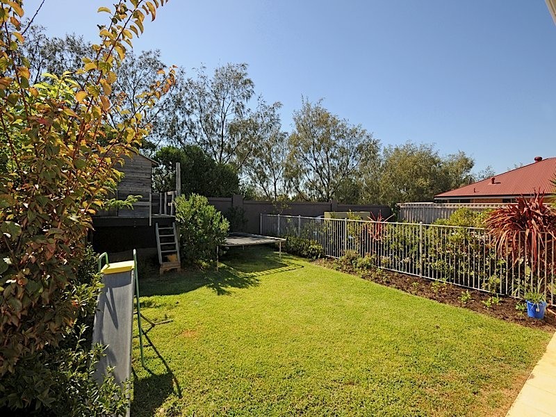 61 Boynton Gardens, Iluka WA 6028