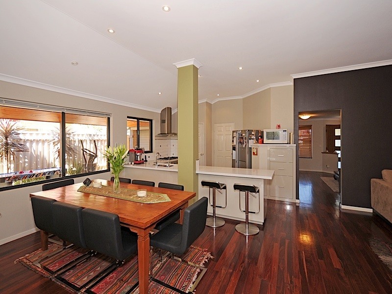 61 Boynton Gardens, Iluka WA 6028