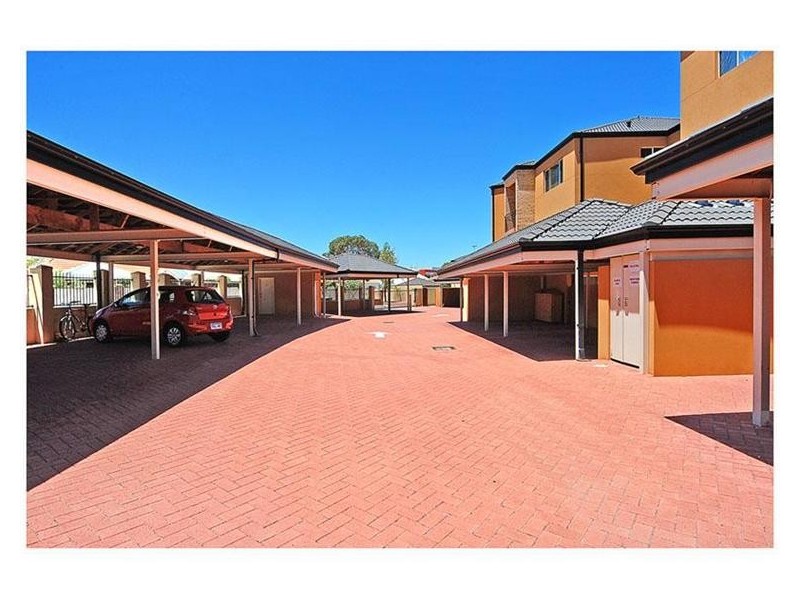 9/2 Plaistow Street, Joondalup WA 6027