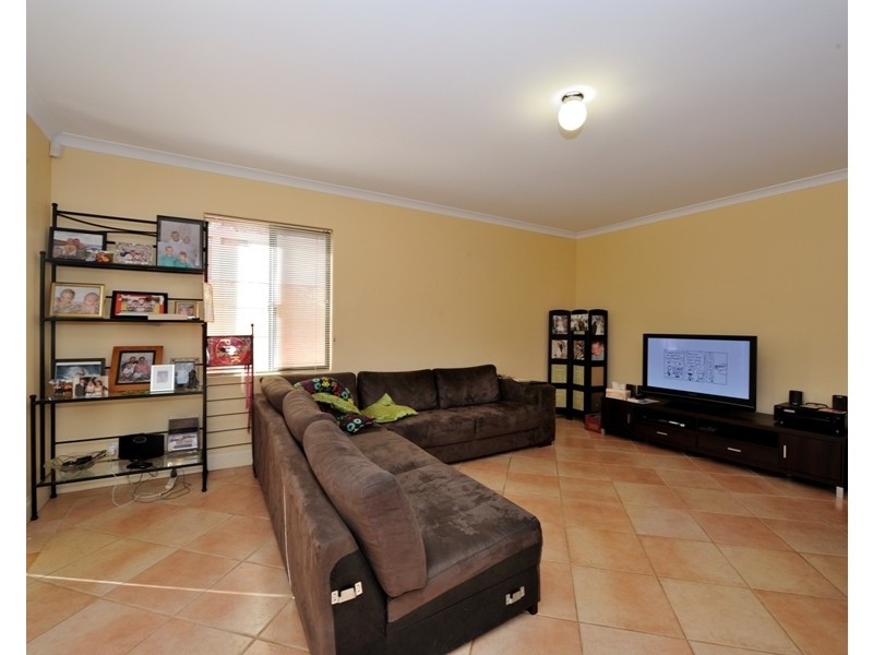 137A Grand Prom, Doubleview WA 6018