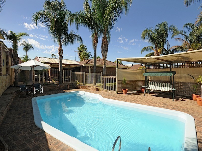 66 Wandearah Way, Kingsley WA 6026