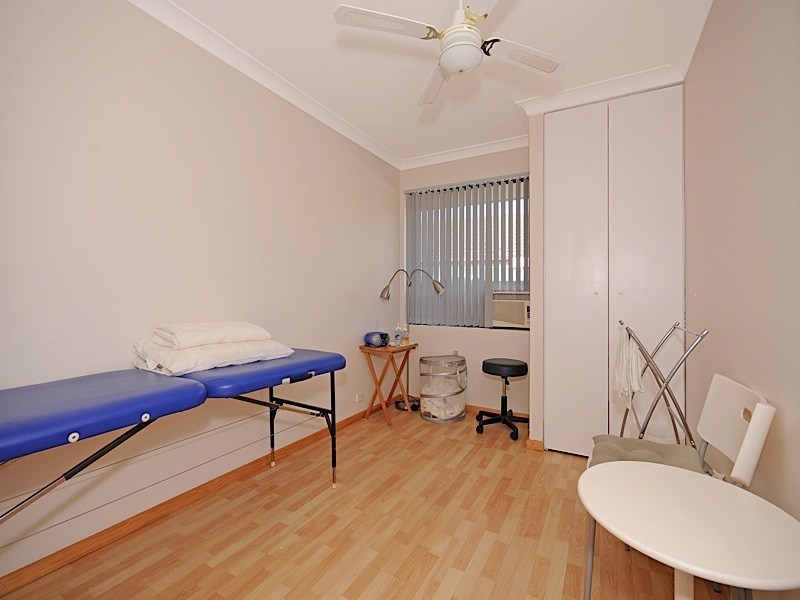 66 Wandearah Way, Kingsley WA 6026
