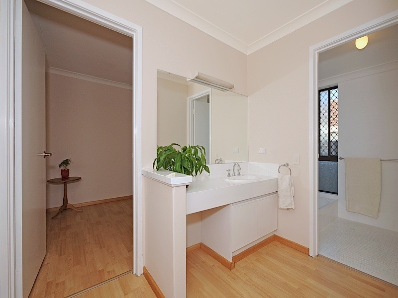 66 Wandearah Way, Kingsley WA 6026