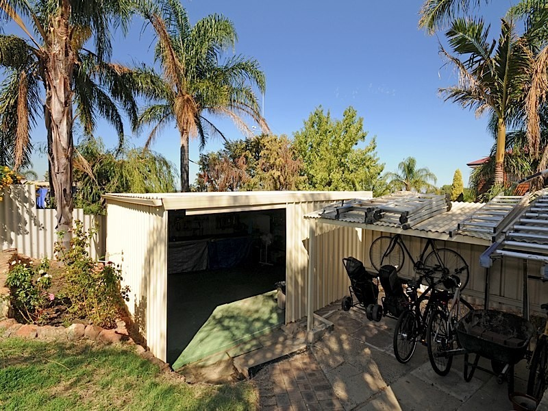 66 Wandearah Way, Kingsley WA 6026