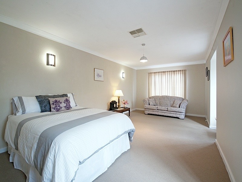 14 South Banff Road, Floreat WA 6014