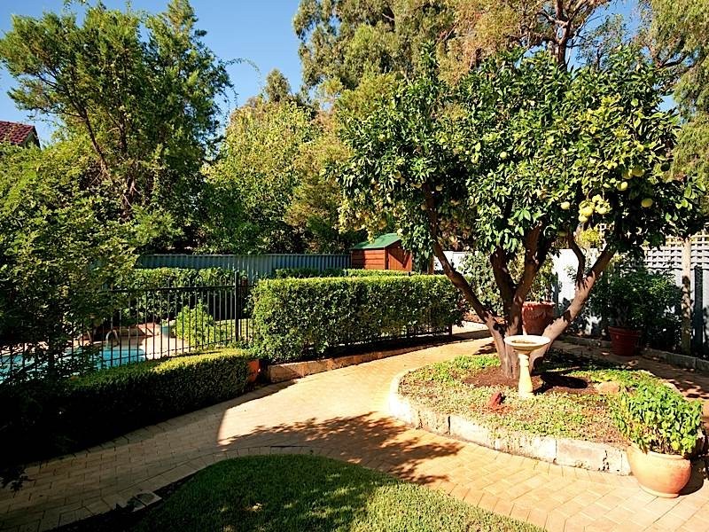 13 Bournville Street, Floreat WA 6014