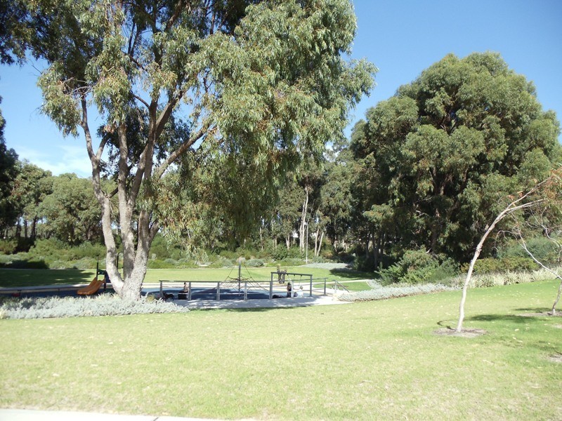 9 Windy Lane, Yanchep WA 6035