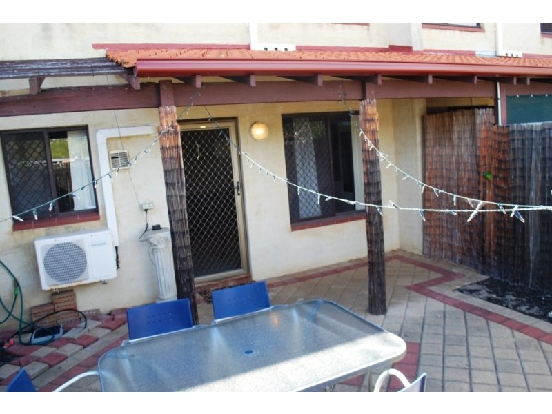 14/33 Farina Drive, Yokine WA 6060