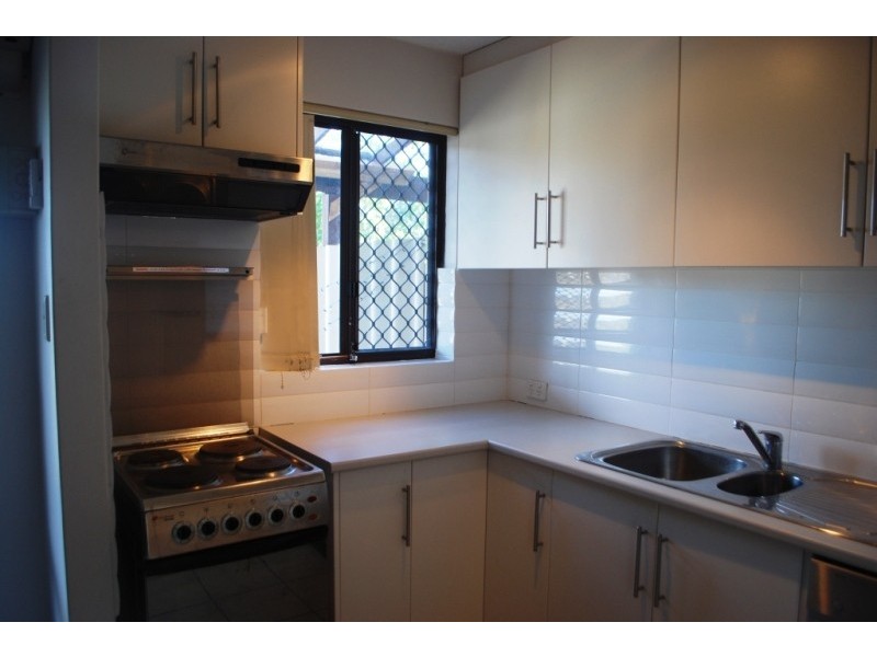 14/33 Farina Drive, Yokine WA 6060