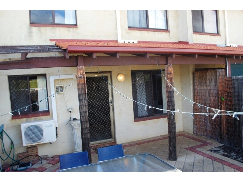 14/33 Farina Drive, Yokine WA 6060