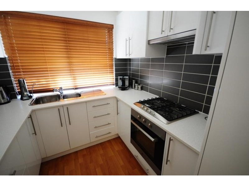 1/17 Eden Street, Innaloo WA 6018