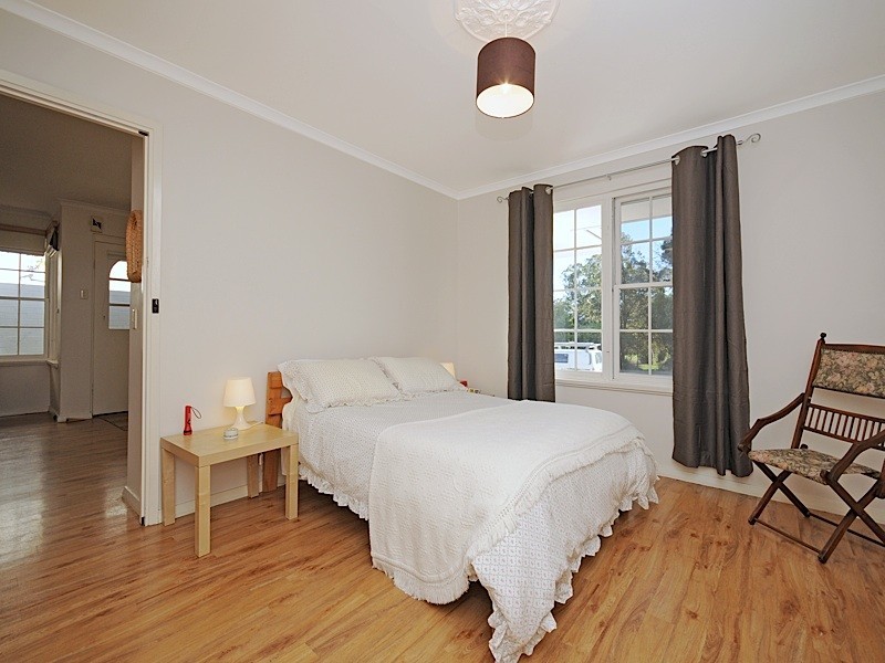 101 Milverton Avenue, Karrinyup WA 6018