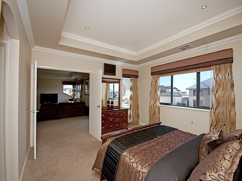 3 Jobson Mews, Iluka WA 6028