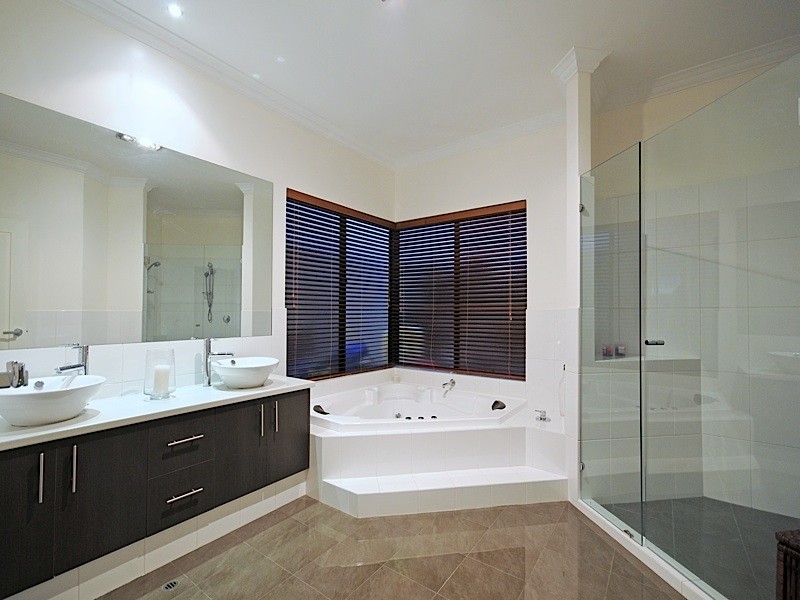 6 Craighall Turn, Madeley WA 6065