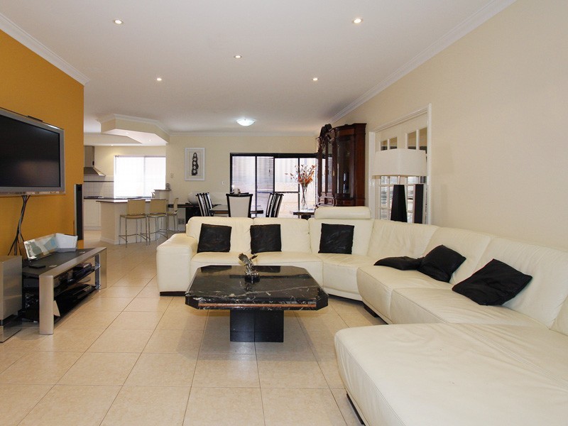 167 Delgado Parade, Iluka WA 6028