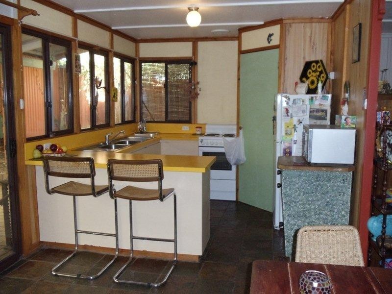 20 Kaiber Avenue, Yanchep WA 6035