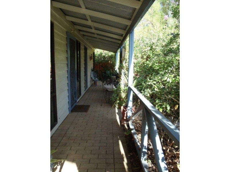 20 Kaiber Avenue, Yanchep WA 6035