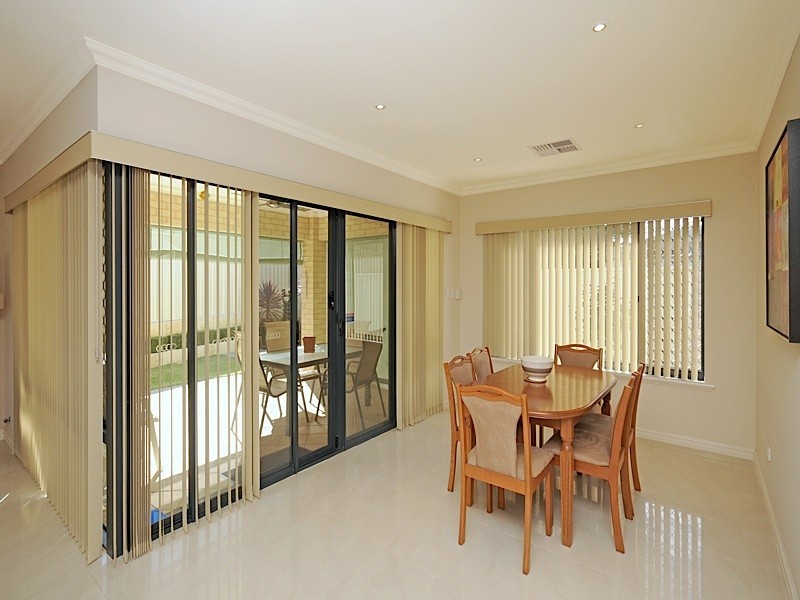 43 Paine Court, Karrinyup WA 6018