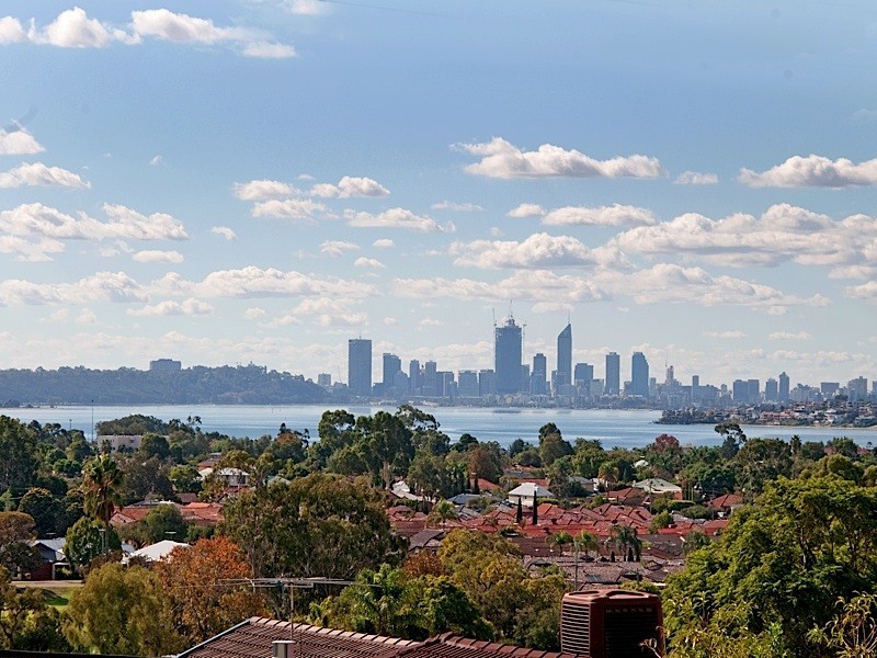 A/13 Mccoy Street, Melville WA 6156