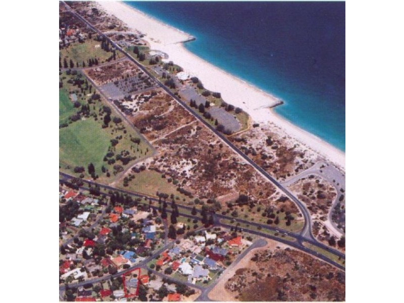 28 Kingsland Avenue, City Beach WA 6015