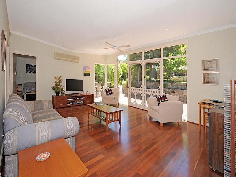 24 Kilkenny, Floreat WA 6014