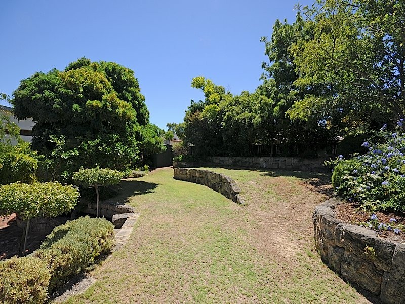 24 Kilkenny, Floreat WA 6014