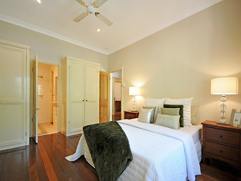 8 Grasby Street, Floreat WA 6014