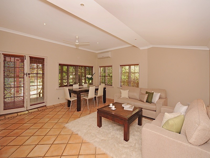 8 Grasby Street, Floreat WA 6014