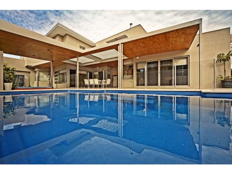 21 Ulster Road, Floreat WA 6014