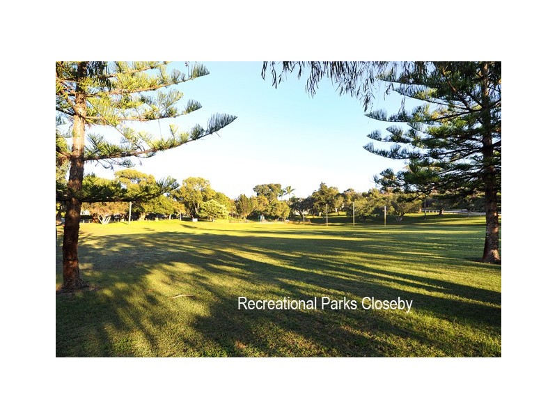 15 Birrigon Loop, Swanbourne WA 6010