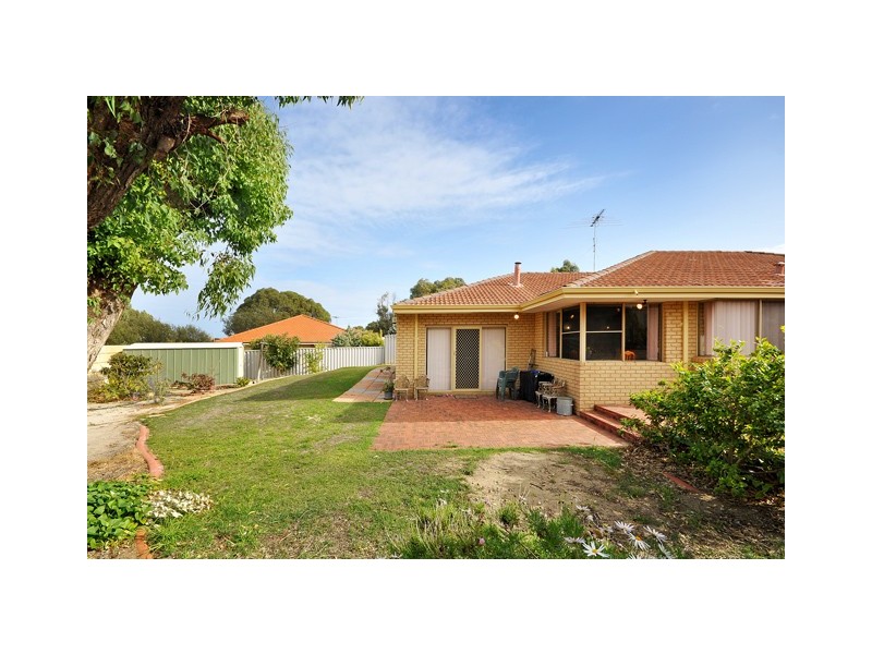 16 Northwood Way, Kallaroo WA 6025