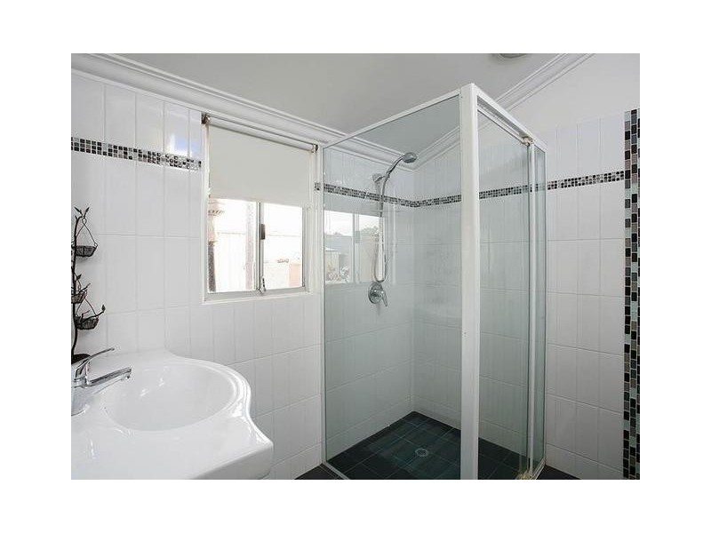 1/99 Manning Road, Manning WA 6152