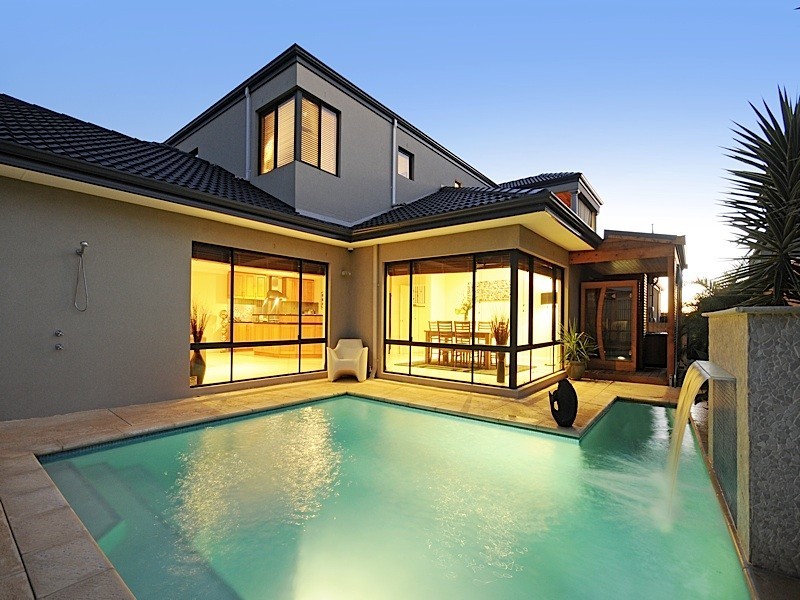 585 Burns Beach Road, Iluka WA 6028