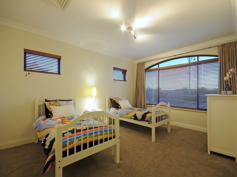 585 Burns Beach Road, Iluka WA 6028