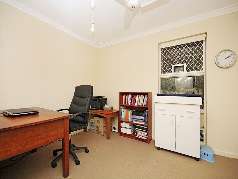 137 Milverton Ave, Karrinyup WA 6018