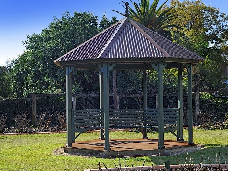 2 Keane Street, Wembley WA 6014