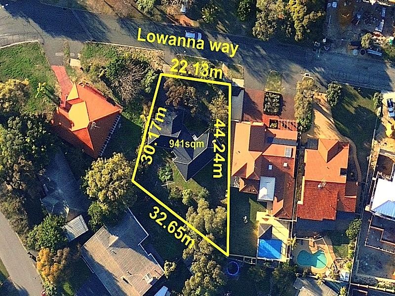 9 Lowanna Way, City Beach WA 6015