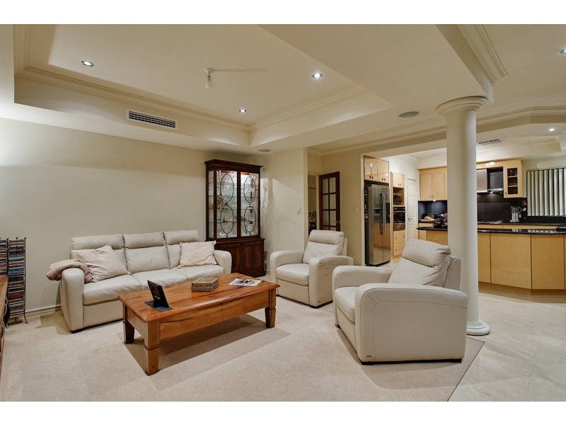 16 Daytona Drive, Iluka WA 6028