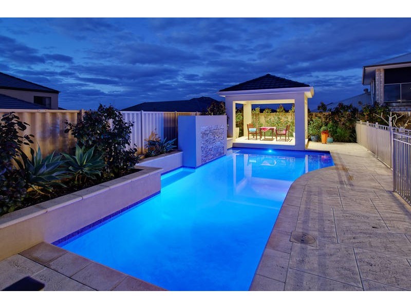 16 Daytona Drive, Iluka WA 6028