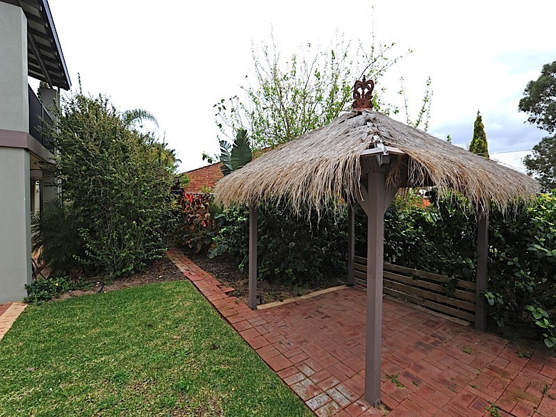 28 Highbridge Way, Karrinyup WA 6018