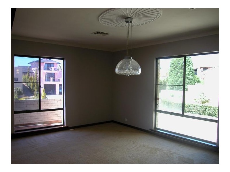 6 Kinkuna Way, City Beach WA 6015