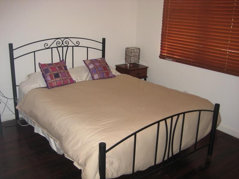 39 Shelshaw Street, Melville WA 6156