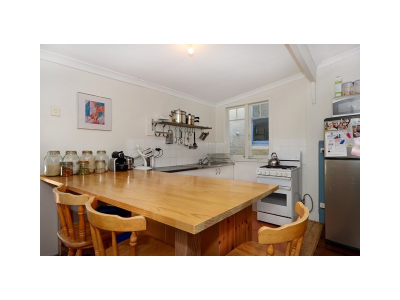 1/87 Stirling Highway, North Fremantle WA 6159