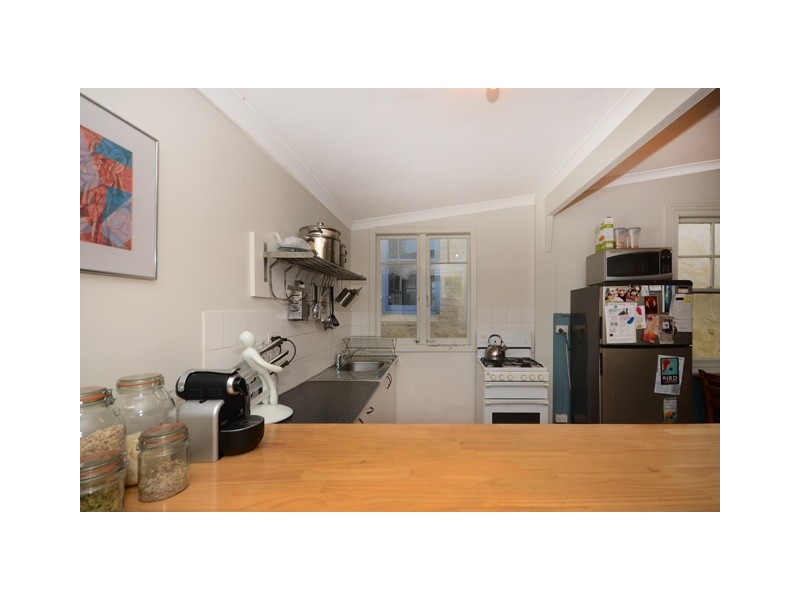 1/87 Stirling Highway, North Fremantle WA 6159