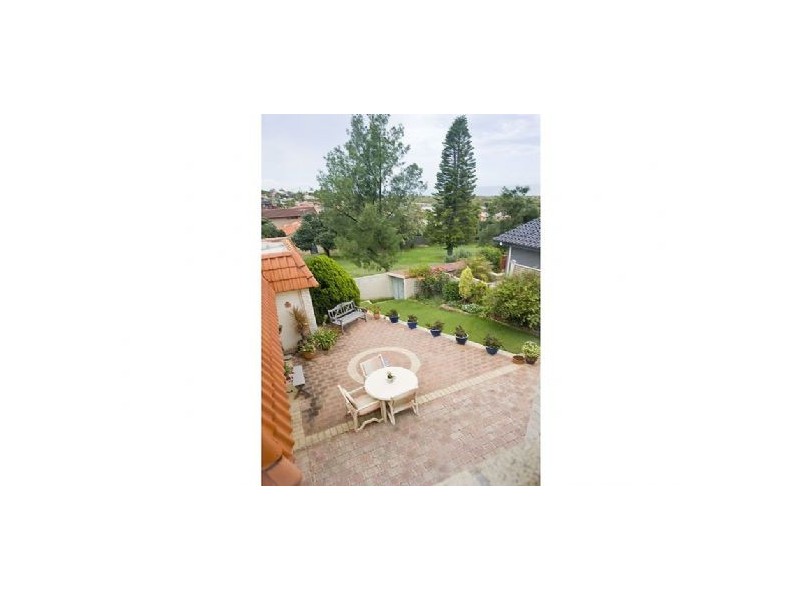 15 Wayeela Place, City Beach WA 6015