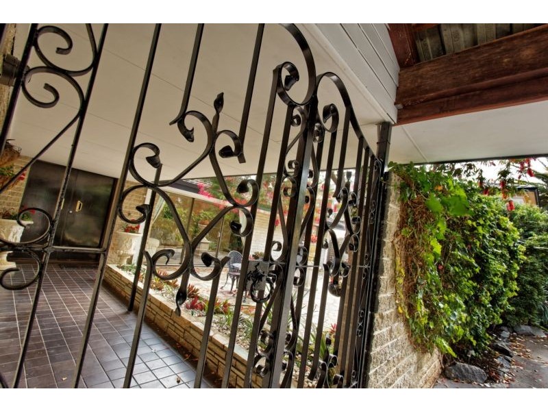 79 Glengariff Drive, Floreat WA 6014