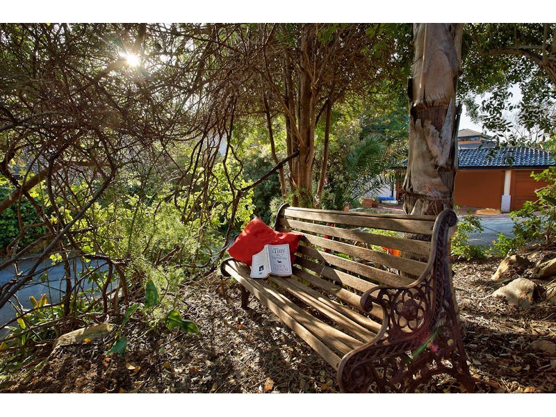 79 Glengariff Drive, Floreat WA 6014