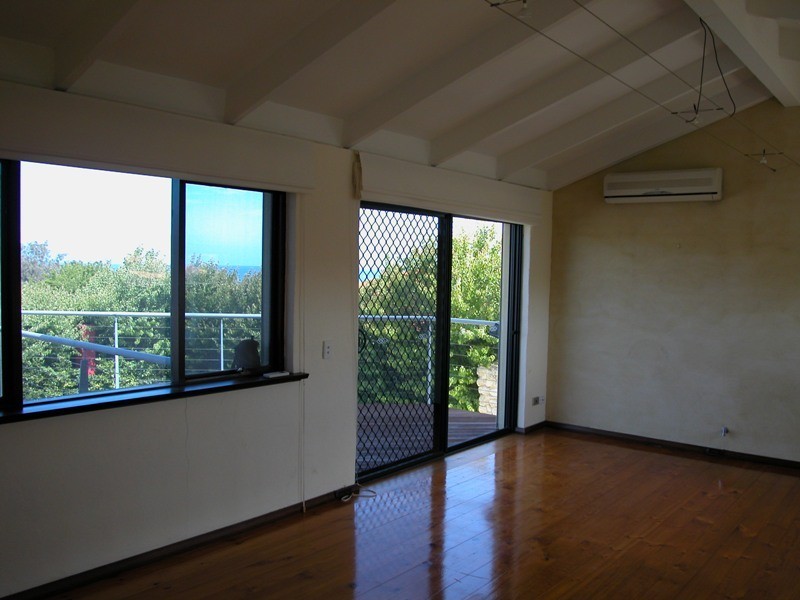 16 Kinkuna Way, City Beach WA 6015