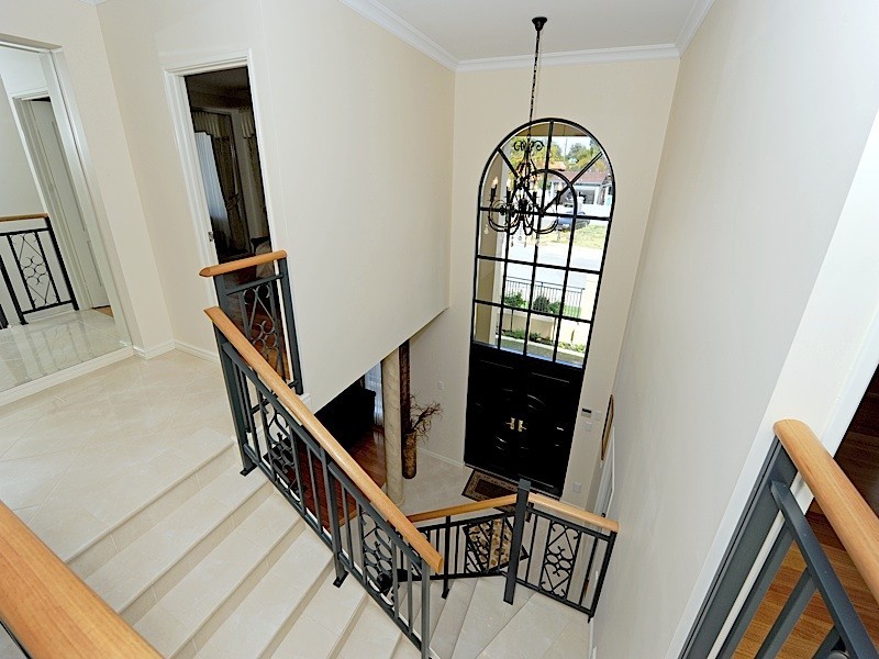 2 Ambergate, Karrinyup WA 6018